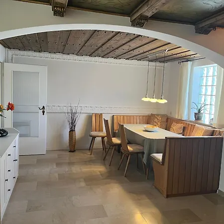 Furtwaengler Apartment *
