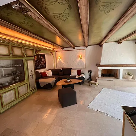 Furtwaengler Апартаменты